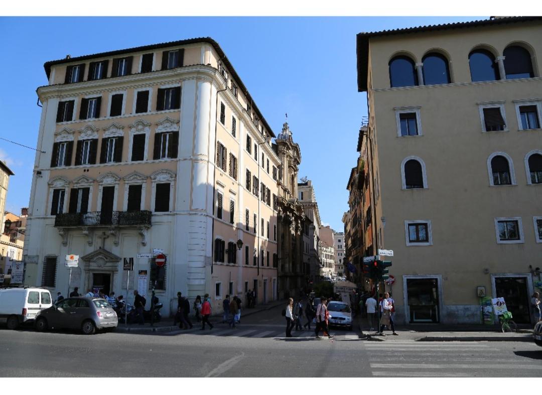 Infinity Castle Hotel Rome Exterior photo